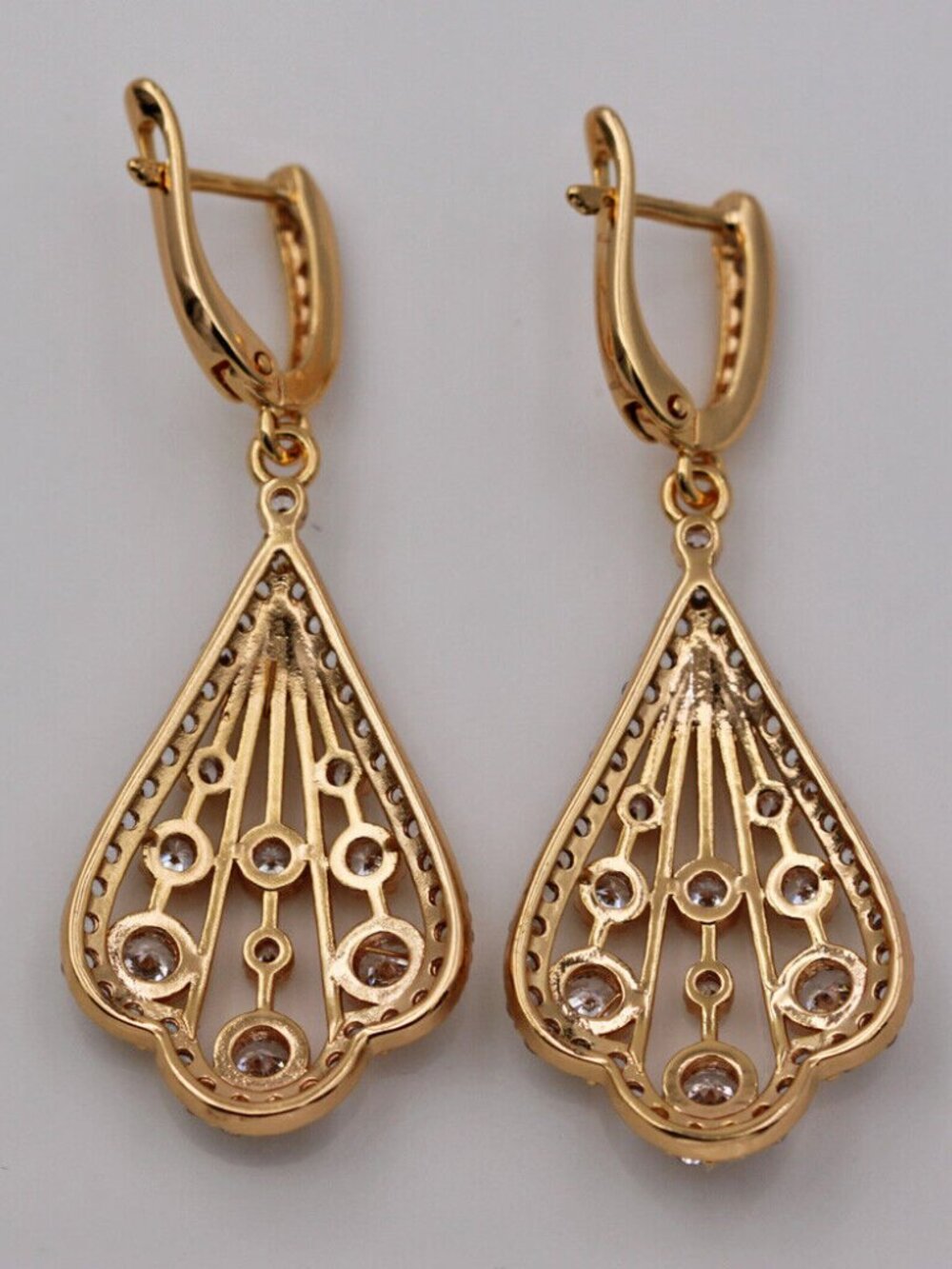 18K Yellow Gold Filled Filigree Teardrop White Diamond Zircon Dangle Earrings - Picture 3 of 4